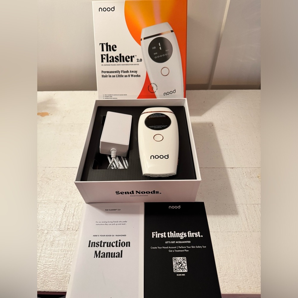 Nood Hair Removal Device in White
